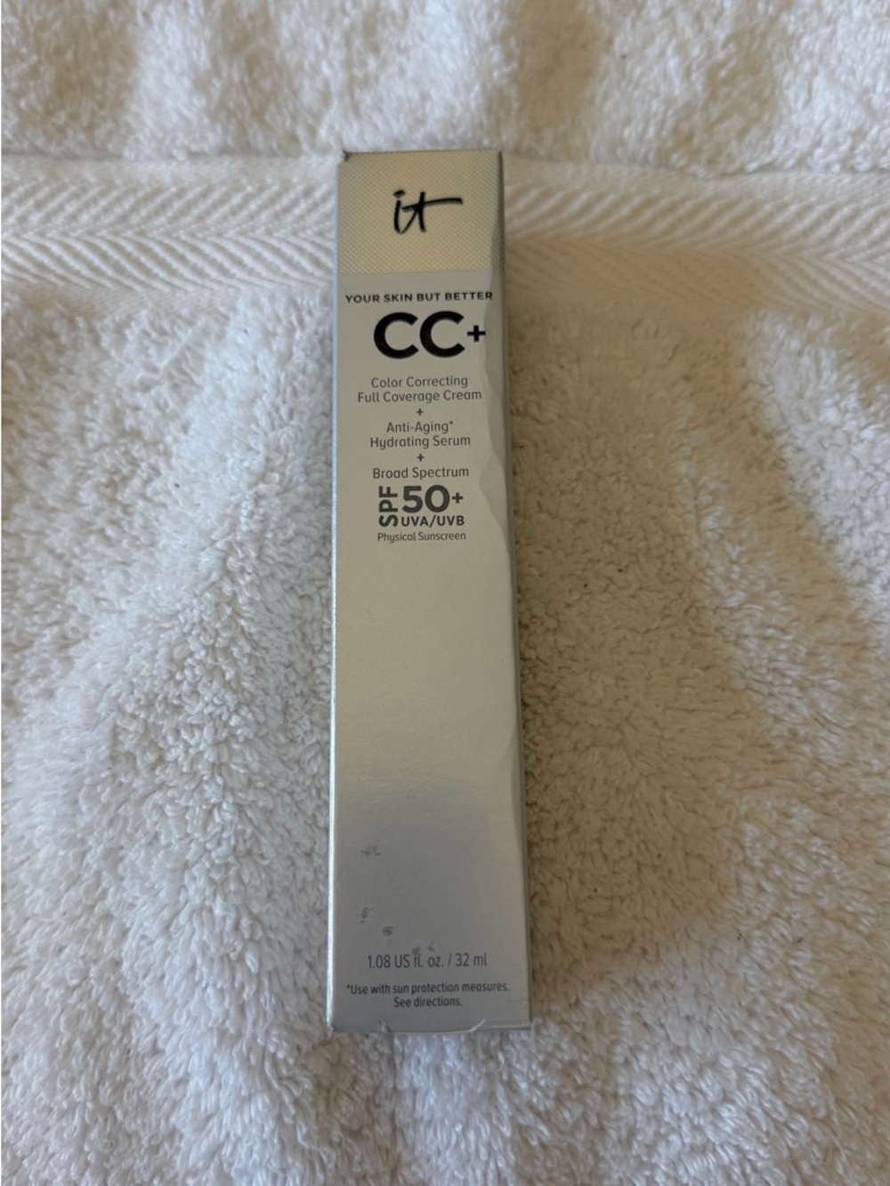 it cosmetics CC+ Color Correcting - Fair Warm